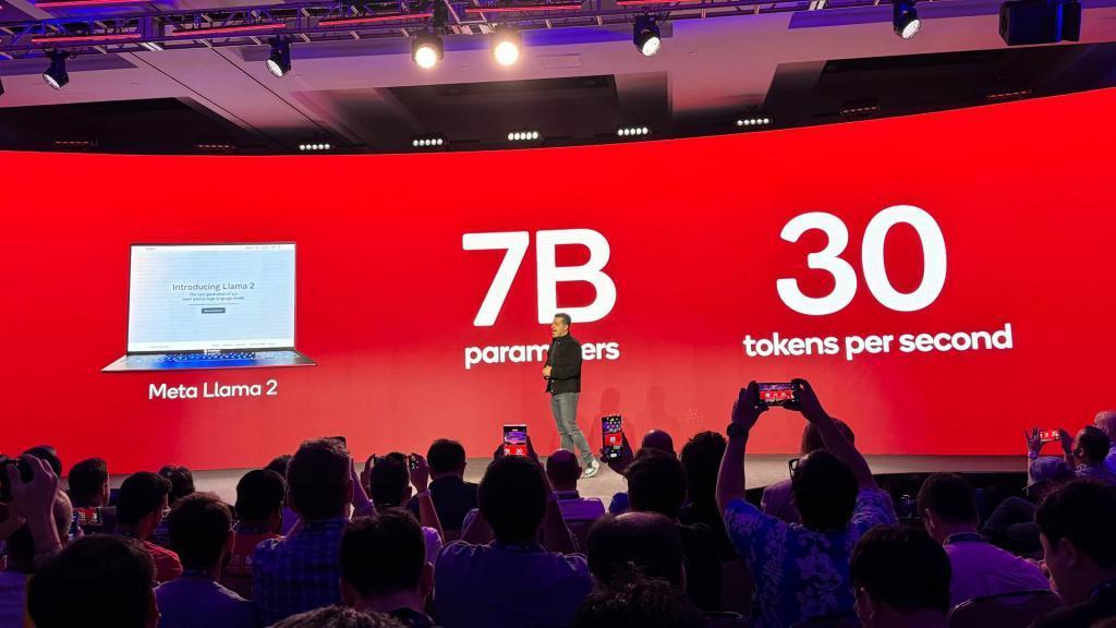 力压苹果英特尔，全面拥抱 AIGC，高通发布骁龙 X Elite 和第三代骁龙 8