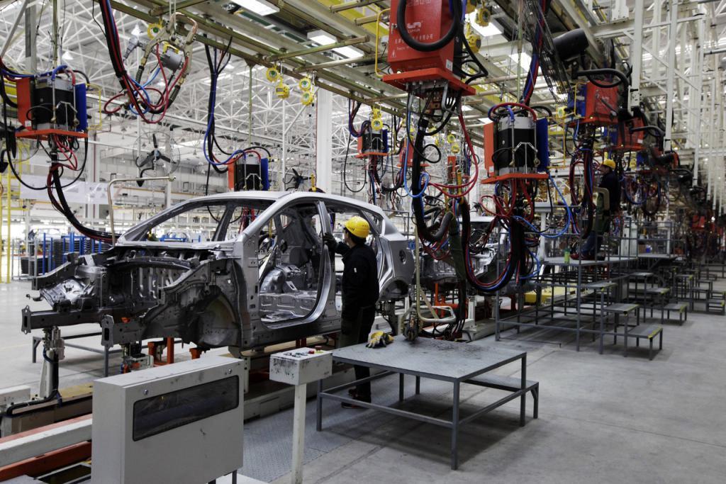 你能买到这么便宜的国产车，是因为车企把他们全薅秃了。