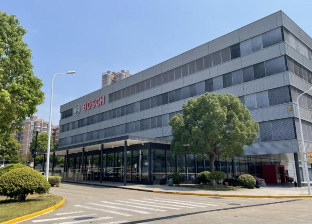 你能买到这么便宜的国产车，是因为车企把他们全薅秃了。