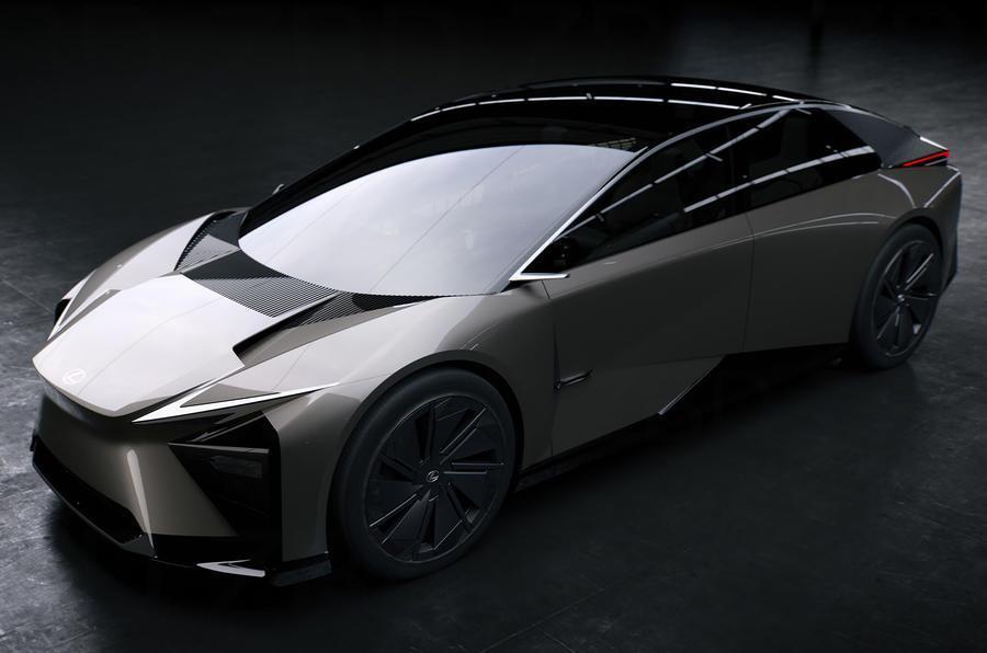 雷克萨斯展示概念电动轿车 LF-ZC，量产车型将于 2026 年推出