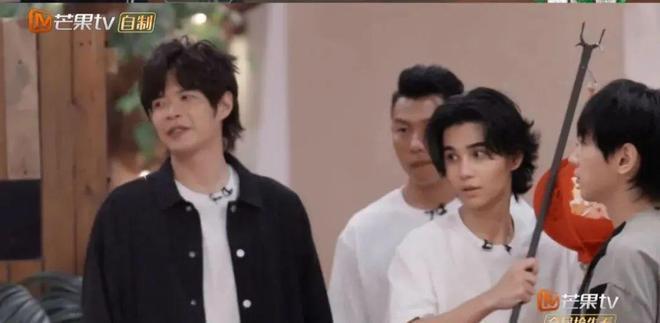 这俩男星撕破脸，内娱宫斗刷新底线