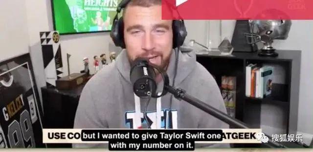 公开秀甜蜜官宣新恋情了！这姐真是不谈恋爱会死!