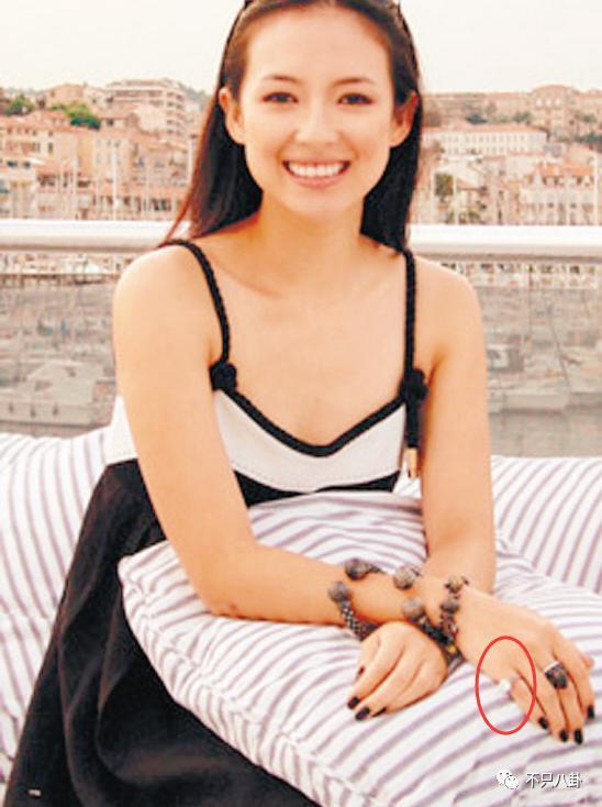 和他离婚算什么？姐的过往情史有更虐更抓马的！