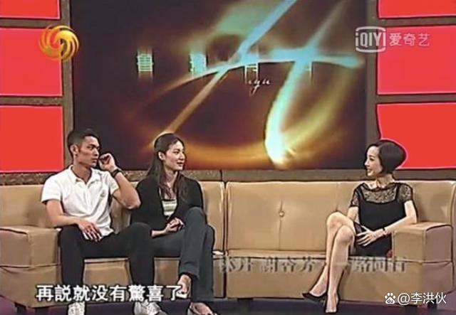 鲁豫有多牛？上过她节目的明星陆续离婚，汪峰曾当众撒狗粮