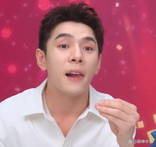 因曝李佳琦控价遭长期针对！百万粉团长发文：求李佳琦放过我