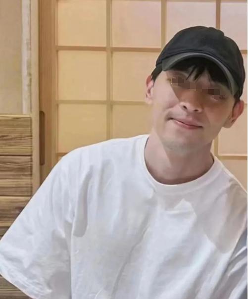 邓伦封杀一年后大变样！30岁的他，这回真的认不出来了