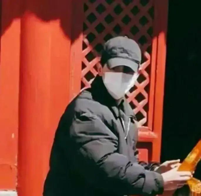 邓伦封杀一年后大变样！30岁的他，这回真的认不出来了