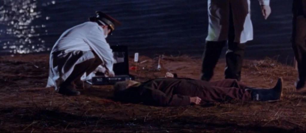 口碑大爆，观众大骂：装X失败！