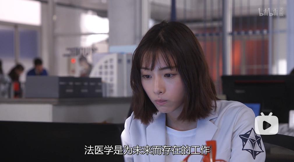 翻车这么多次，她怎么还没凉