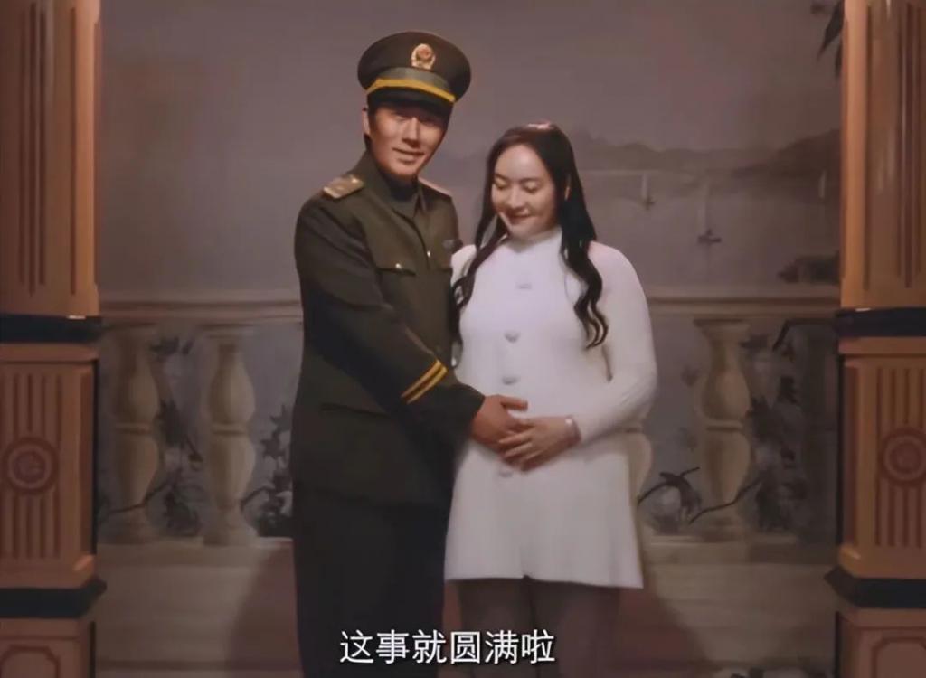 河边的错误：幺四婆撅着递鞭子剧情引争议，网友：不尊重女性