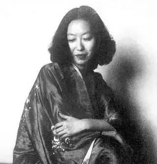 张爱玲：那么艳，又那么绝