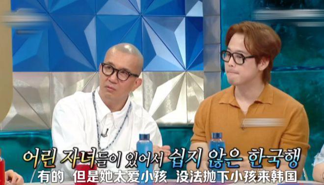 大S带老妈捧场具俊晔画展，夫妻俩“同框”合影素颜显憔悴