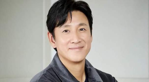 情妇扫毒人人自危？这回轮到真·顶流塌房！