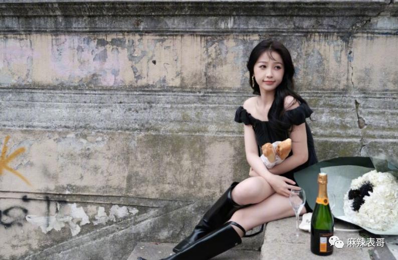 在土的路上,一路狂奔…