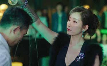 “影后”与女主持人“豪门”争宠的瓜！