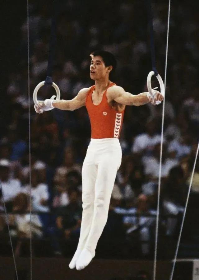 郭晶晶的冠军闺蜜、赛场无敌大魔王，嫁豪门生活事业两不误