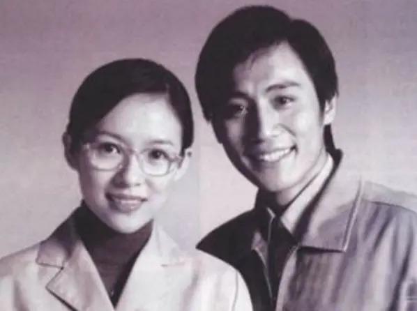 妈呀！离婚内幕曝光，老公出轨好闺蜜！