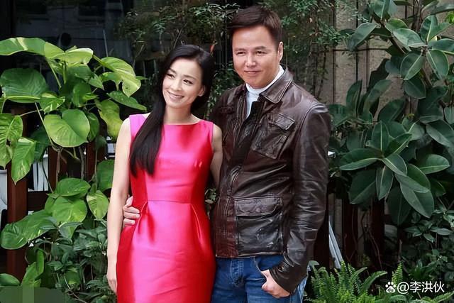 安全着陆？张庭名下96套房产和存款全部解封，夫妇提钱庆祝