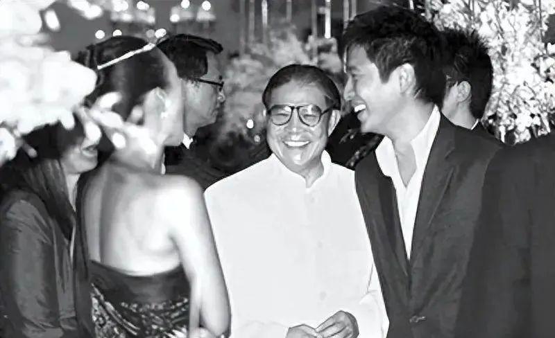 看了霍家对儿媳的标准，才知道章子怡和霍启山当年为何分手