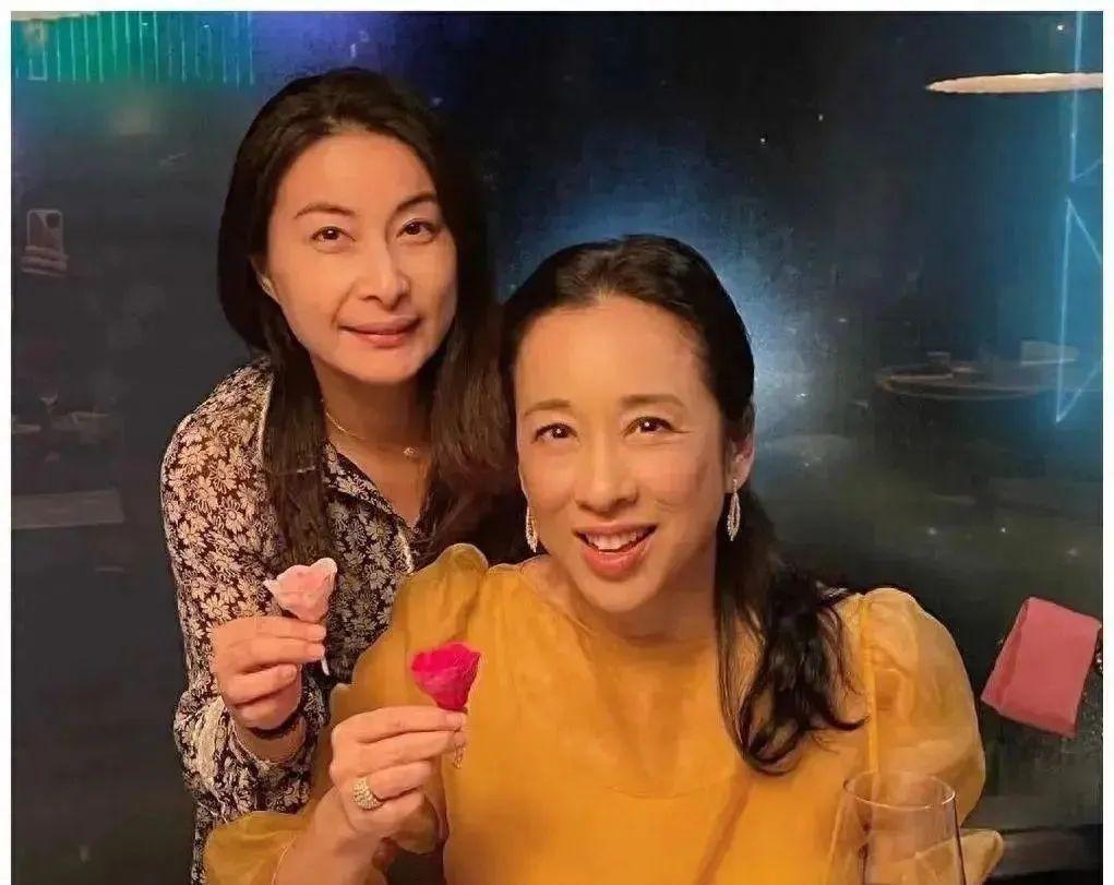 看了霍家对儿媳的标准，才知道章子怡和霍启山当年为何分手