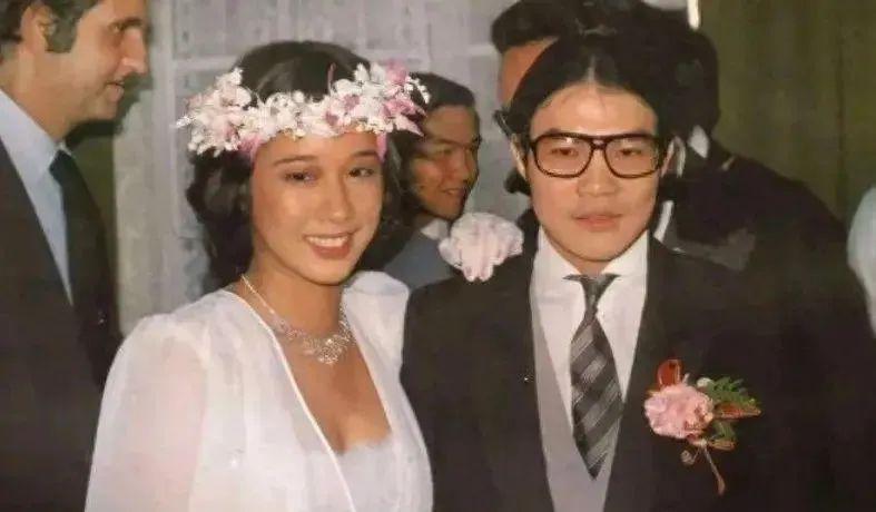 看了霍家对儿媳的标准，才知道章子怡和霍启山当年为何分手