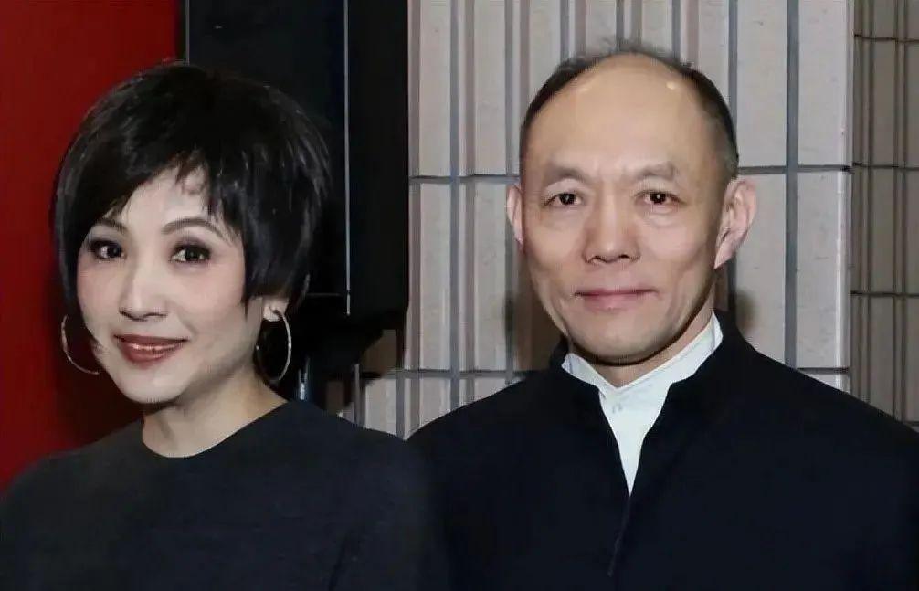 看了霍家对儿媳的标准，才知道章子怡和霍启山当年为何分手