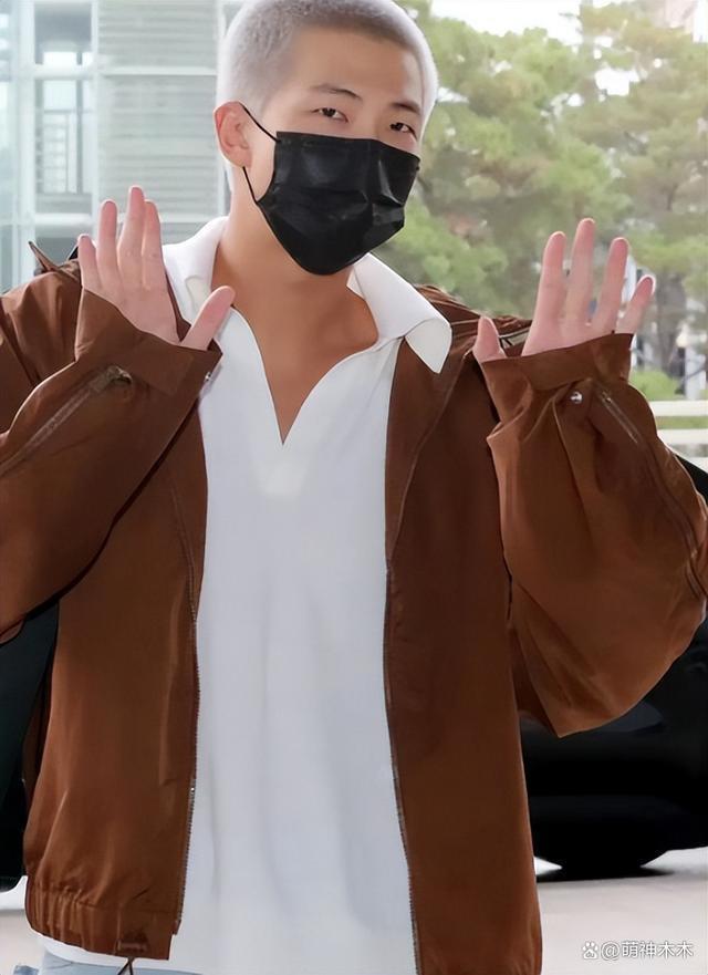 BTS被曝吸毒有征兆？和权志龙来往频繁，非回归期染头不寻常