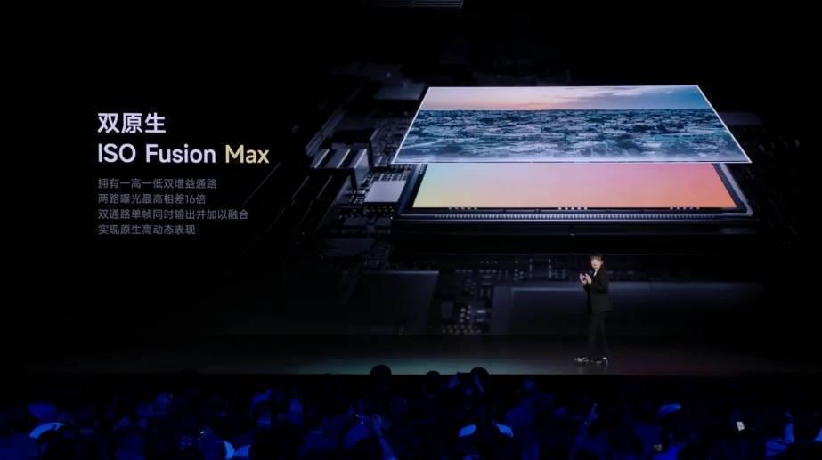 3999 起！小米 14 杀疯了，越级对标 iPhone 15 Pro， 澎湃 OS 惊艳亮相