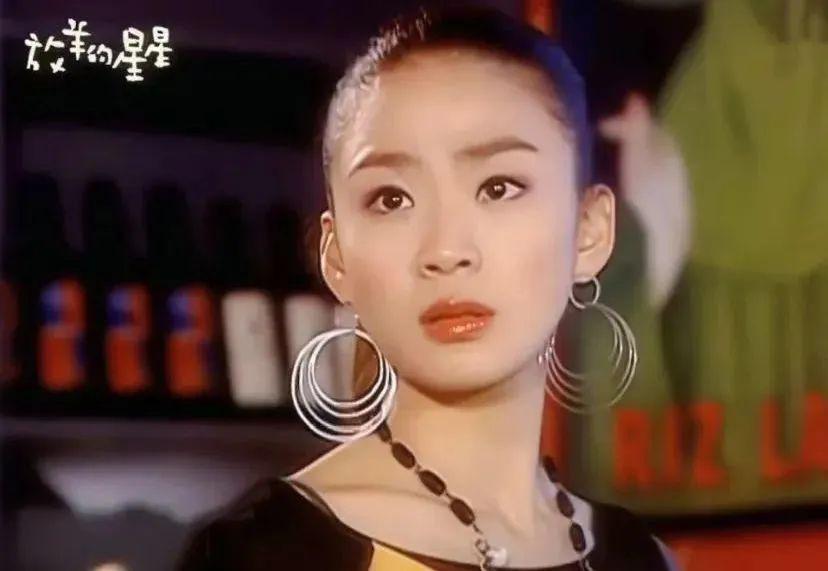 嘲她是“花瓶”的，打脸了吧？