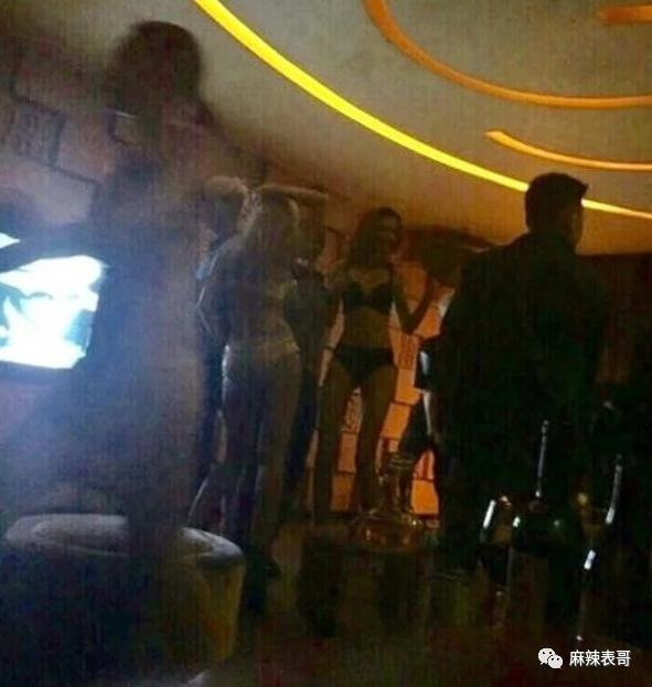 接连塌房，很意外吗？