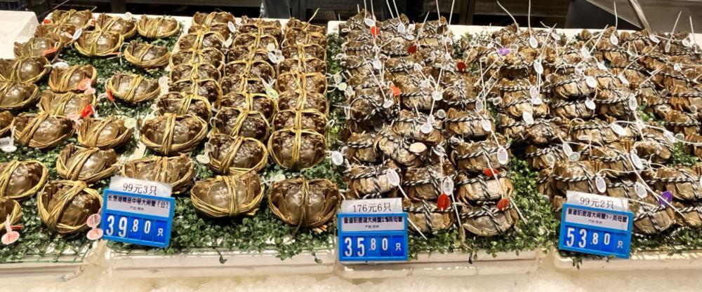 价格跳水，消费者不爱吃大闸蟹了？