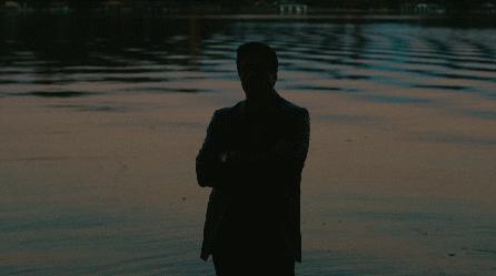 这顶流刚翻车,新片居然火了