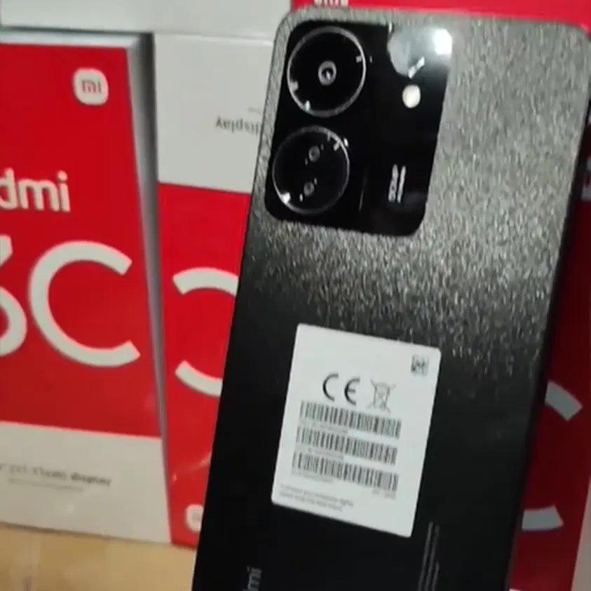 小米 Redmi 13C 手机更多实物图和售价信息曝光