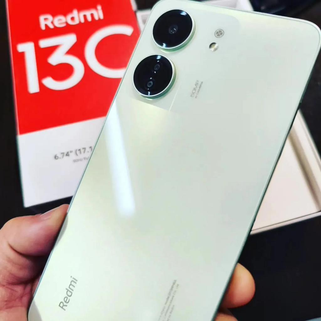 小米 Redmi 13C 手机更多实物图和售价信息曝光