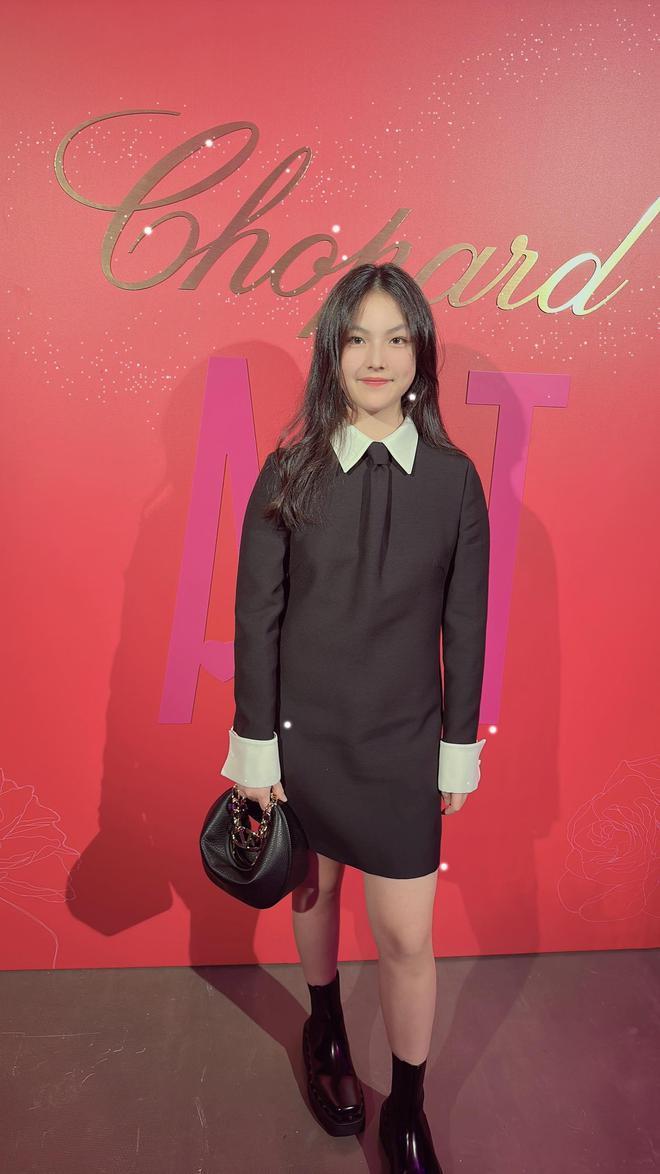 李湘带王诗龄出席奢华晚宴，大方分享前夫王岳伦和女儿亲密合影
