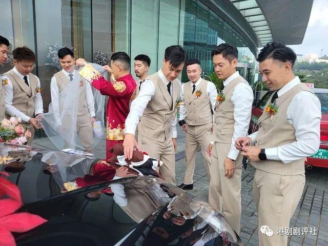 30岁TVB男艺人结婚，女儿已七个月大，两位力捧小生做兄弟