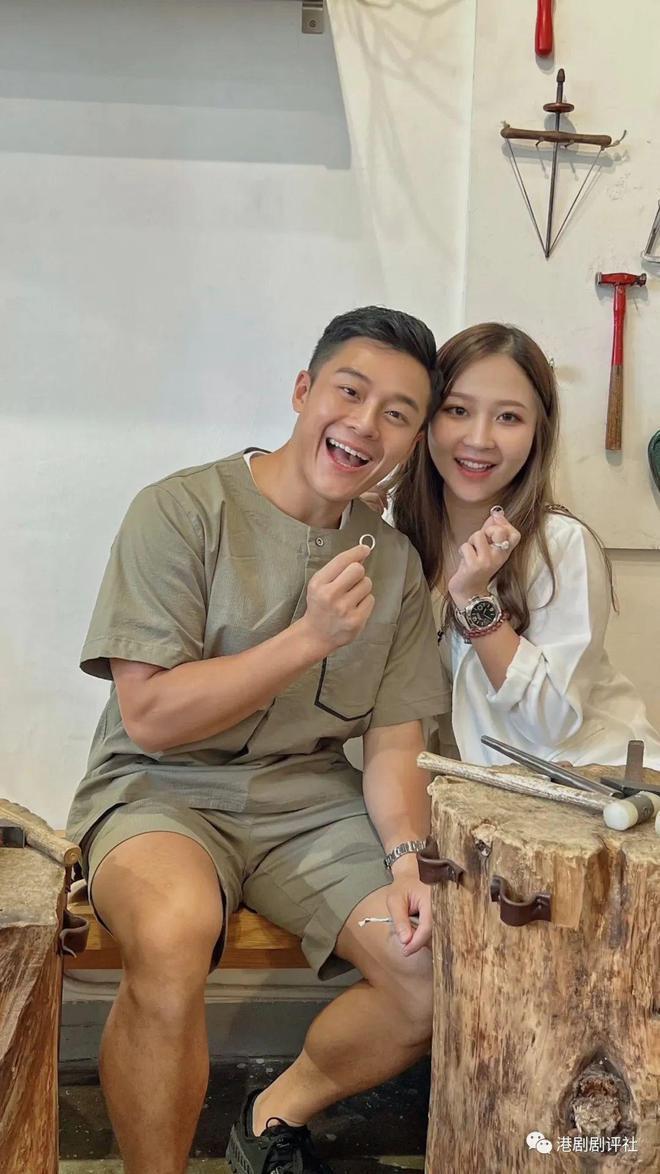 30岁TVB男艺人结婚，女儿已七个月大，两位力捧小生做兄弟