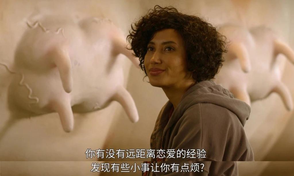 R级科幻剧回归，别只看到露肉