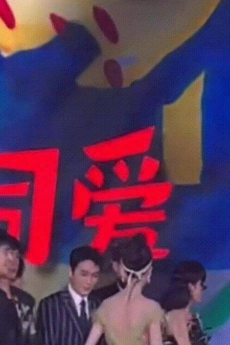 还有比张云龙钟楚曦更尴尬的直播吗？还真有…