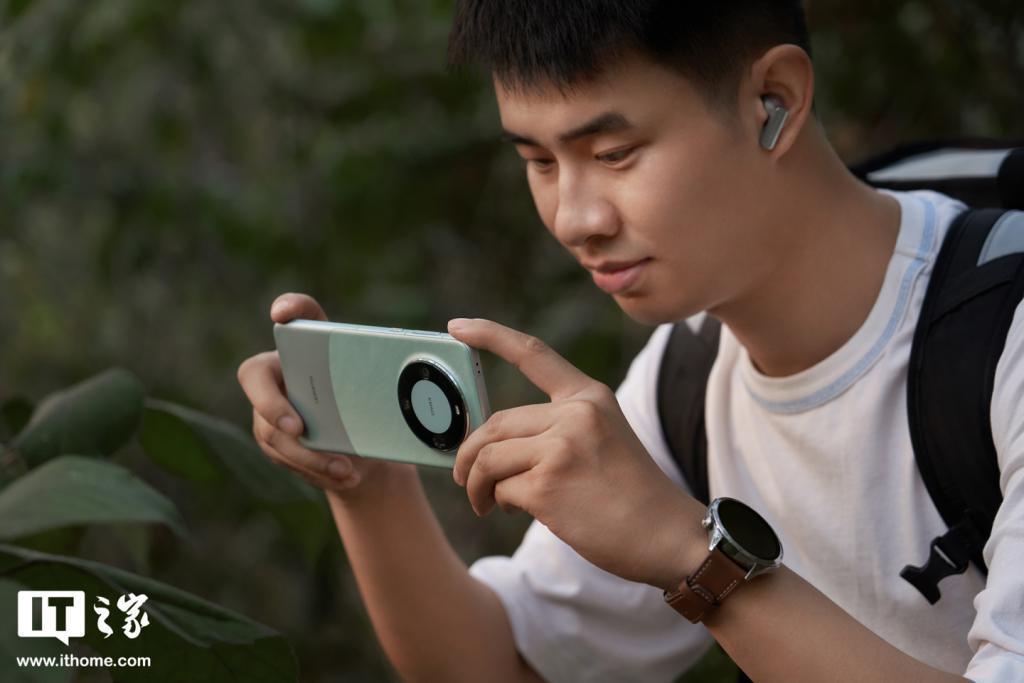 华为运动健康全家桶图赏：Mate60 Pro、WATCH GT4、Freebuds Pro3