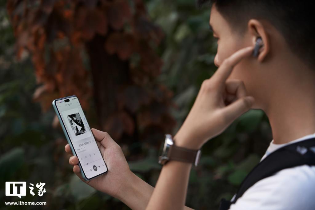 华为运动健康全家桶图赏：Mate60 Pro、WATCH GT4、Freebuds Pro3