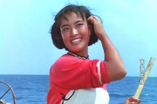 71岁刘晓庆为某不知名品牌推荐抗衰产品,被网友吐槽