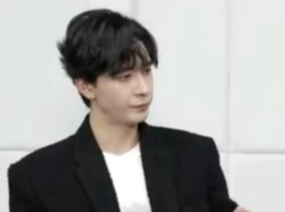 剧组情侣曝光，火速分手，竟是被插足？