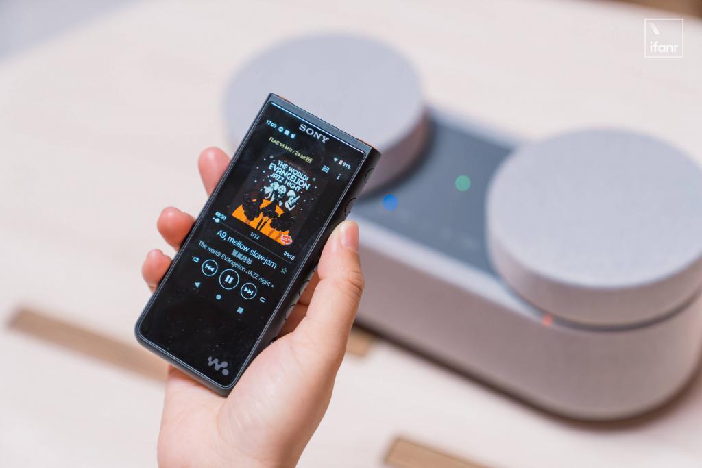 索尼 HT-AX7 体验：像积木一样分拆组合，索尼用真无线耳机的玩法做了一款音响