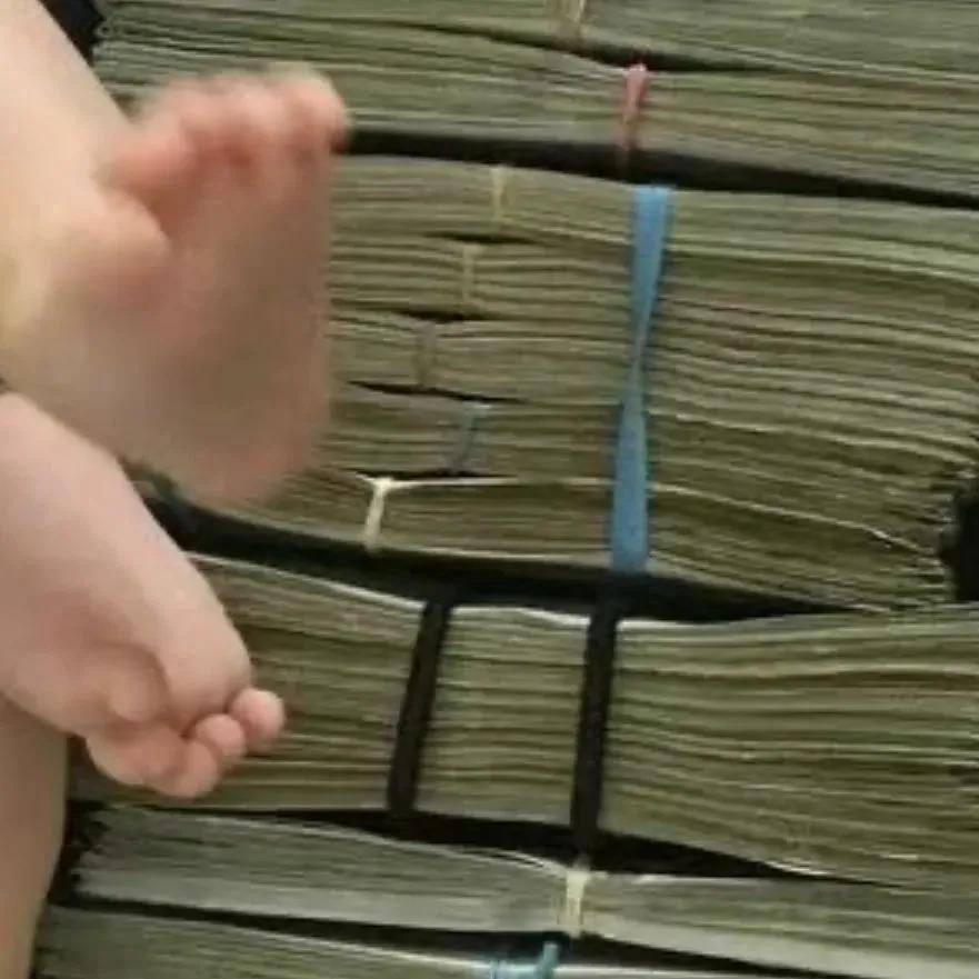还记得陈冠希和秦舒培的女儿吗？6岁的她气场好强