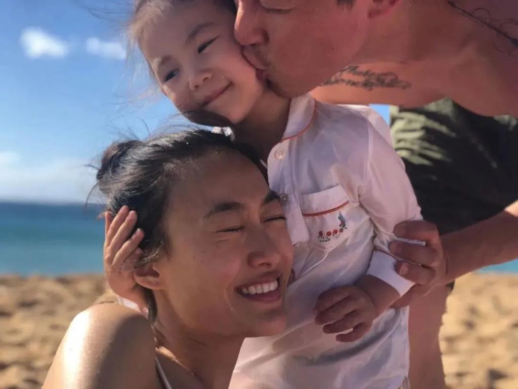 还记得陈冠希和秦舒培的女儿吗？6岁的她气场好强