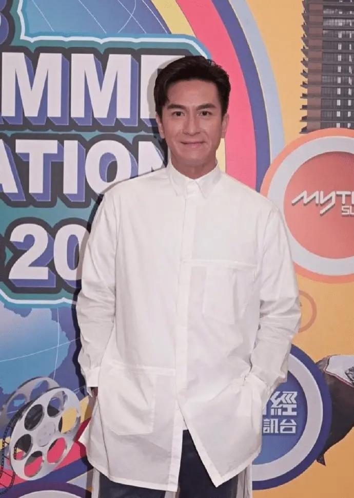 马国明祝福黄心颖泥鯭甜甜蜜蜜 透露自己与汤洛雯的婚礼进度