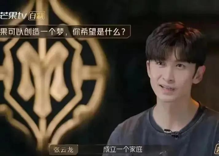 都说了不要和同事谈恋爱啊…