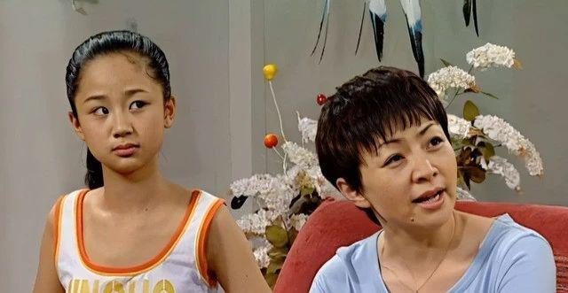 啥情况！杨紫片场哭到崩溃…
