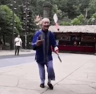 王者荣耀，年轻人被老年人吊打